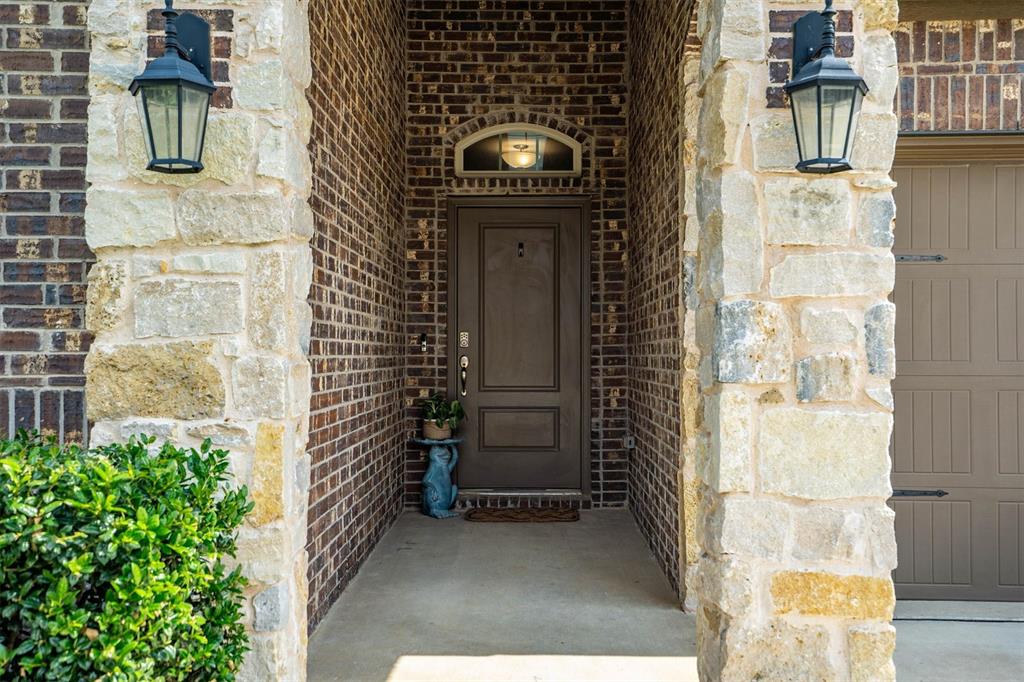 11204 Glover Lane