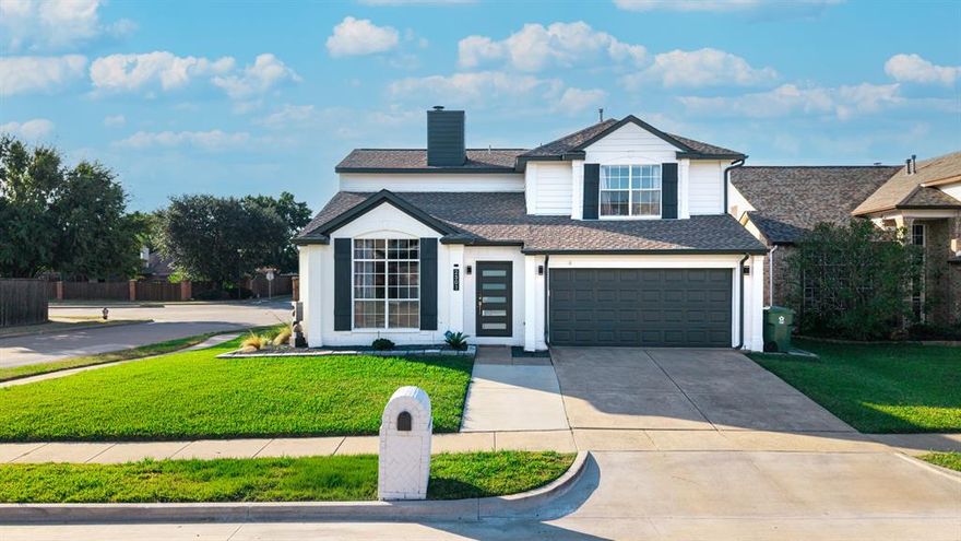 SHOWINGS ON TEMP HOLD UNTIL MONDAY 1-26. Stunning Fully Renovated Home in the Heart of Flower Mound!
Beautifully remodeled from top to bottom, this 3-bedroom, 2.5-bath home sits on a spacious corner lot and features a bright, open floor plan designed for modern living. Soaring vaulted ceilings and abundant natural light highlight the elegant finishes throughout.
The main level features striking granite slab flooring, a dramatic floor-to-ceiling granite fireplace, and open-concept living and dining areas perfect for entertaining. The chef’s kitchen boasts light pearl granite countertops, 42-inch modern cabinetry, a built-in microwave and new oven, a small granite coffee bar, and ample storage for all your needs.
Upstairs, enjoy luxury vinyl plank flooring throughout. The expansive primary suite offers a serene retreat with a spa-like en suite bathroom featuring dual vanities with granite counters, a massive walk-in shower with granite tile walls, three shower heads, and a pebble stone floor. Two additional spacious bedrooms provide plenty of room for family or guests.
Additional updates include new landscaping, fresh interior and exterior paint, and a modern front door for added curb appeal.
Step outside to the oversized backyard with a large slab patio—ideal for entertaining, family gatherings, or enjoying a quiet morning coffee while kids and pets play in the open green space.
Located within the highly rated Flower Mound schools and just minutes from parks, restaurants, shopping, and DFW Airport, this home offers an unbeatable combination of luxury, convenience, and location.
With its high-end finishes and thoughtful updates throughout, this Flower Mound gem is truly move-in ready and the perfect place to call home.