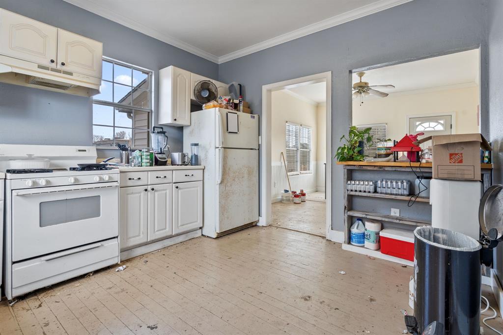 Holmes Add - Residential