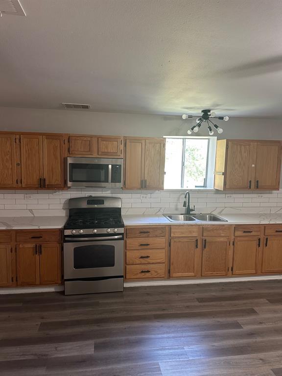 M E & P Railroad Co Surv - Residential Lease