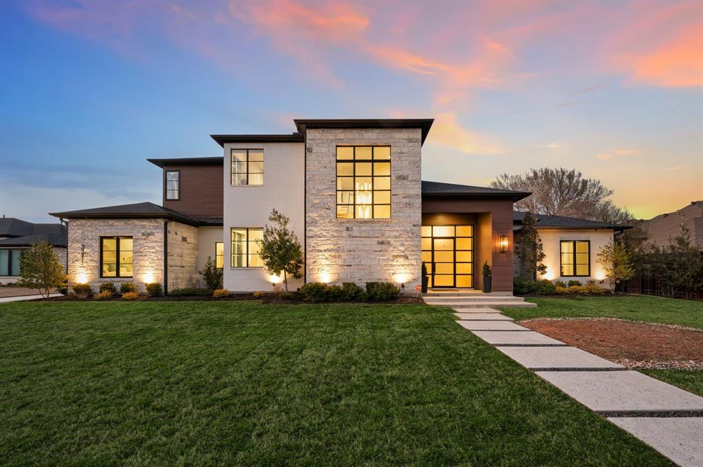 3211 Fox Fire Lane