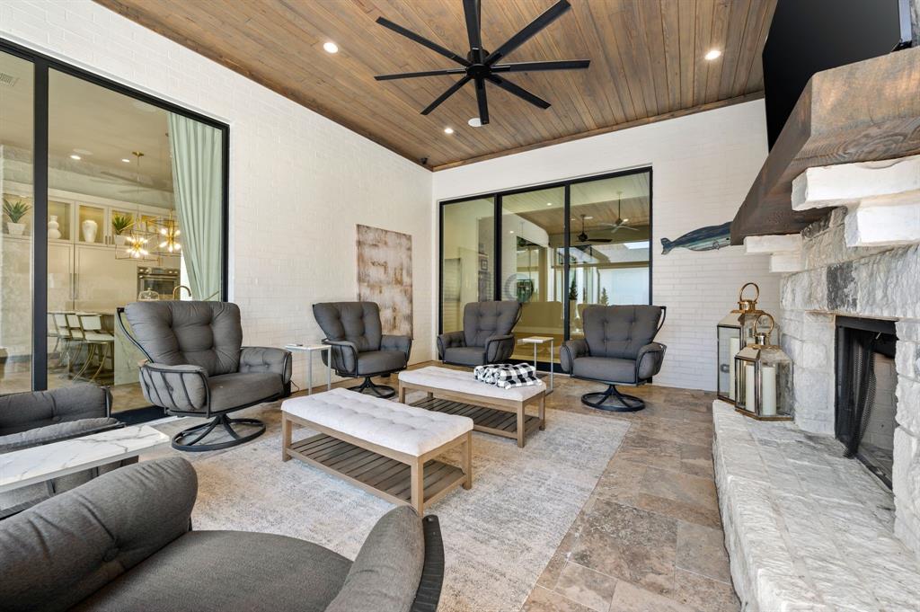 Foxfire Xing - Residential