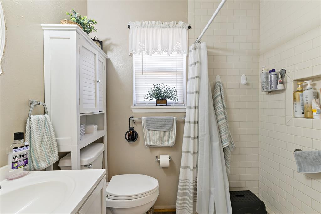 5305 - Residential Income