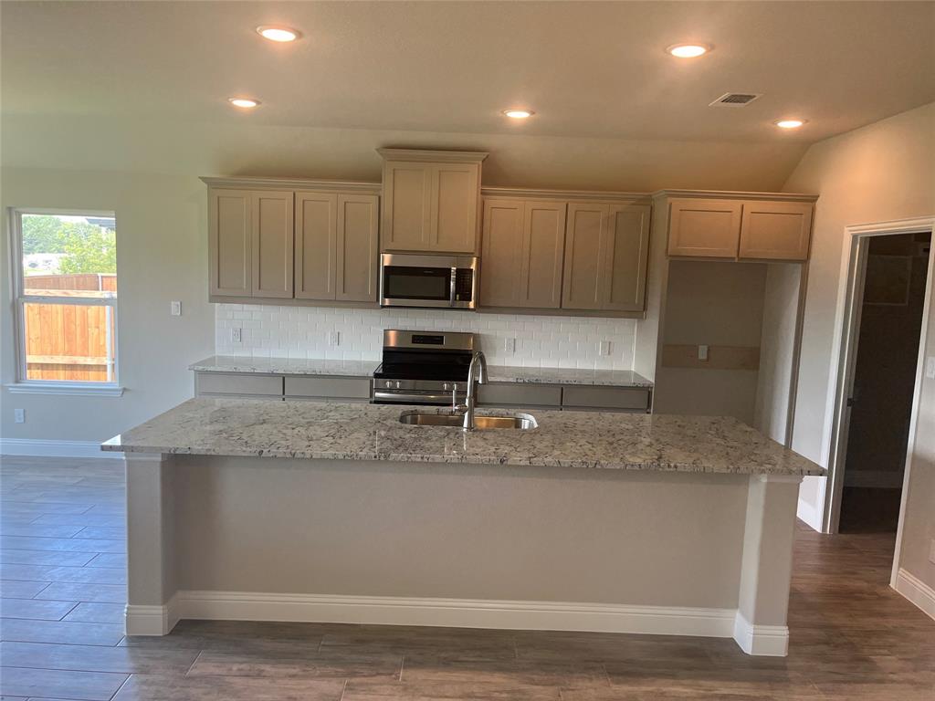 Trenton, Texas 75490, United States, 3 Bedrooms Bedrooms, ,2 BathroomsBathrooms,Residential,Active,38279