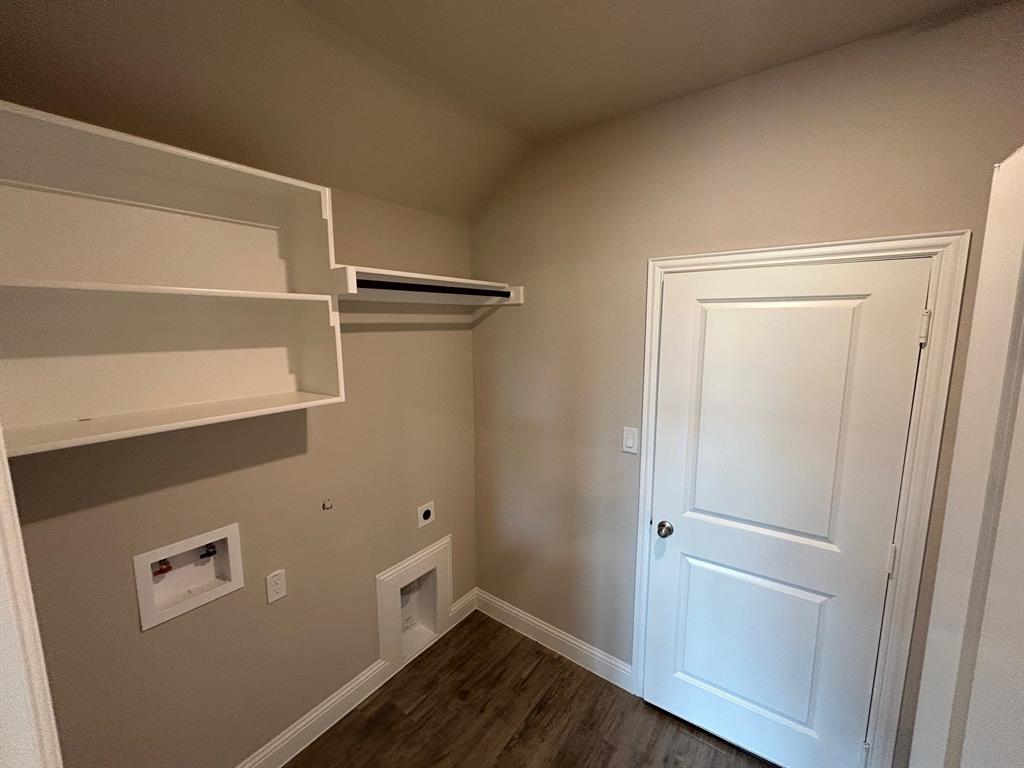 Trenton, Texas 75490, United States, 3 Bedrooms Bedrooms, ,2 BathroomsBathrooms,Residential,Active,38279