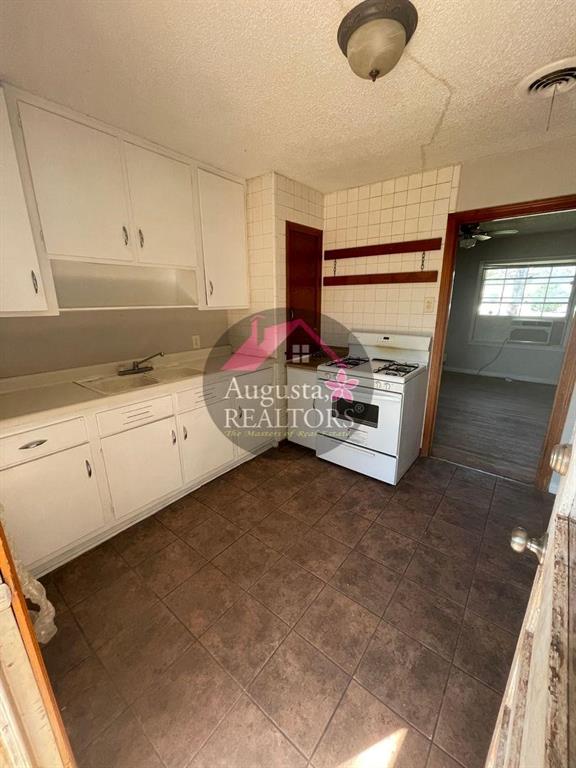 0000012744 - Residential Lease