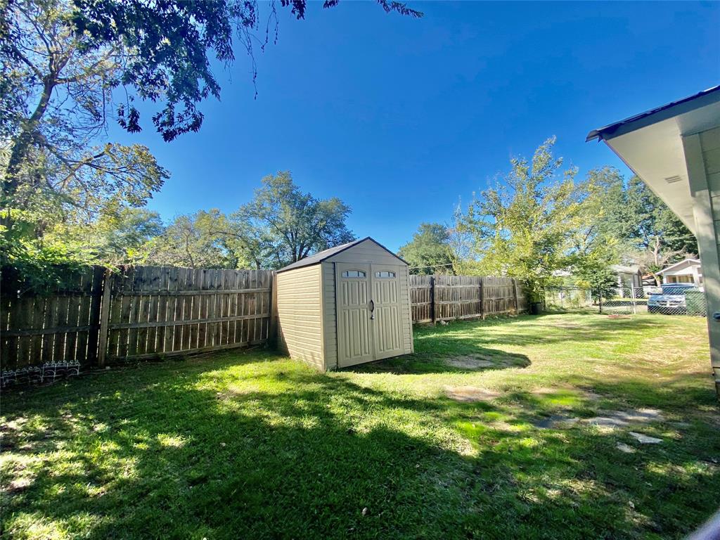 Thornhill Sub - Residential Income