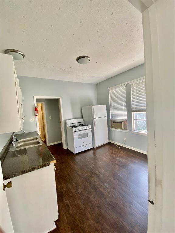 Thornhill Sub - Residential Income