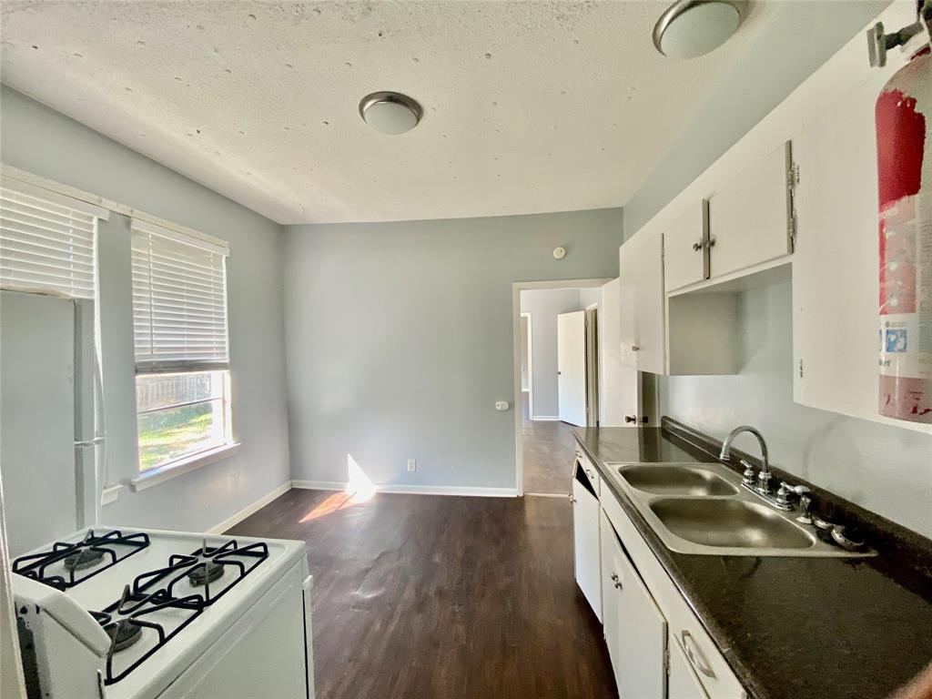 Thornhill Sub - Residential Income