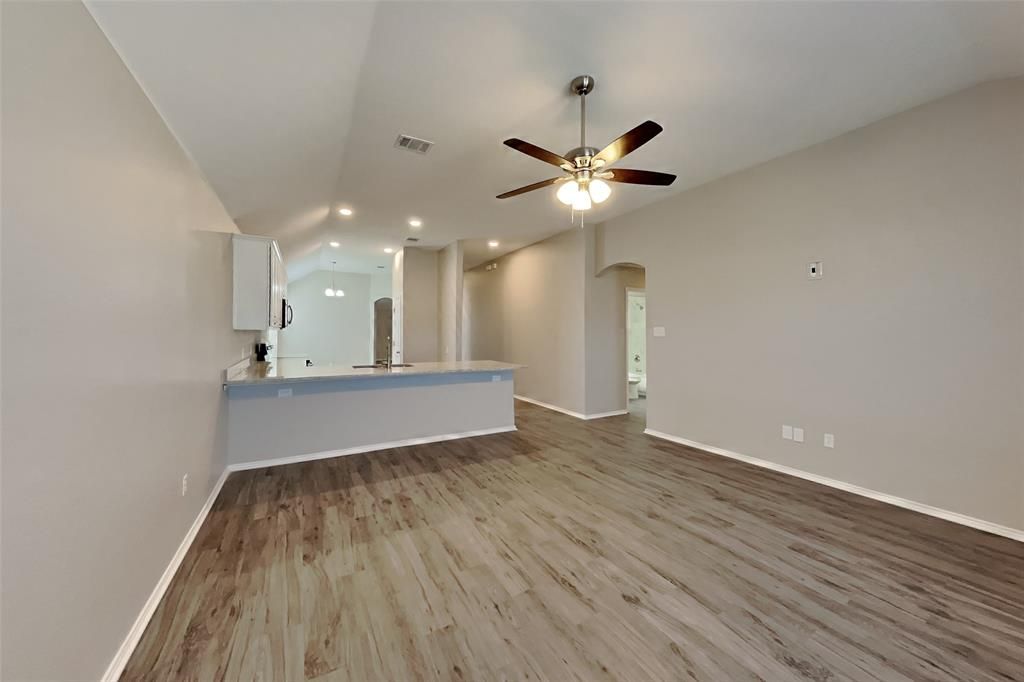 Photo of 904 Brighton Way, Burleson, TX 76028 (MLS # 21215369)