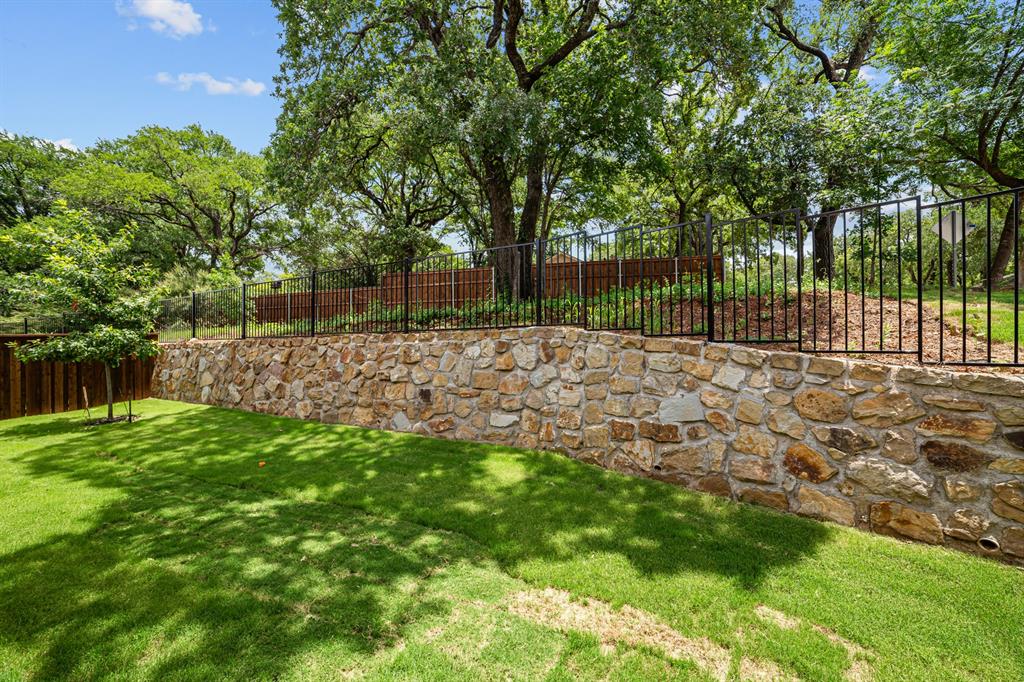 6200 Escarpment Drive