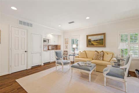 Tiny photo for 3605 Beverly Drive, Highland Park, TX 75205 (MLS # 21276462)