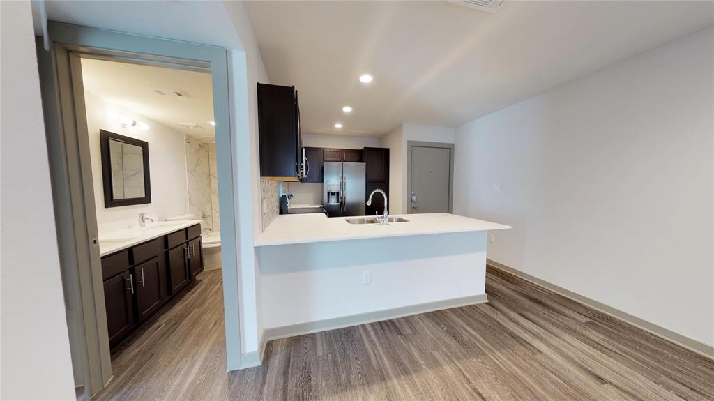 Lakewood Village Addition - Residential Lease