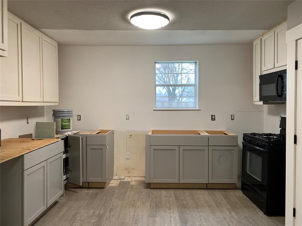 Otp Howe - Residential Lease