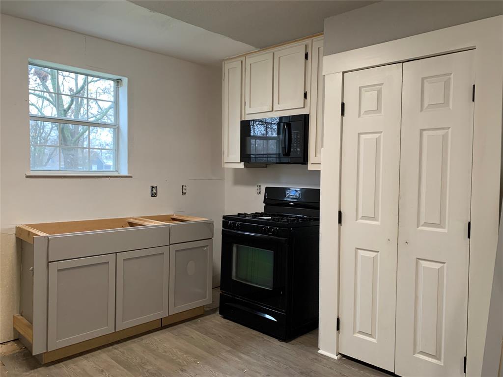 Otp Howe - Residential Lease