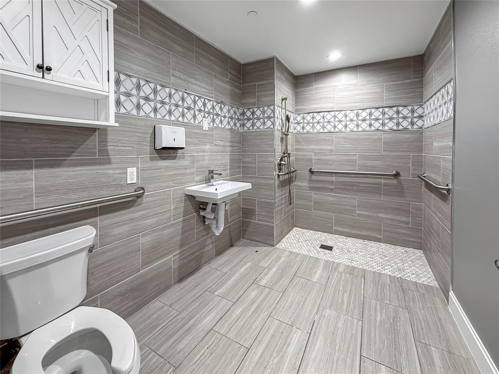 Country Club Meadows - Residential