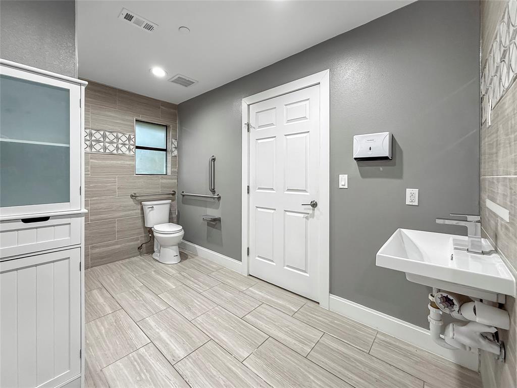 Country Club Meadows - Residential