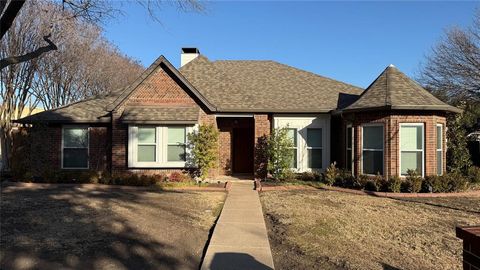 Photo of 18716 Sagewood Drive, Dallas, TX 75252 (MLS # 21179859)