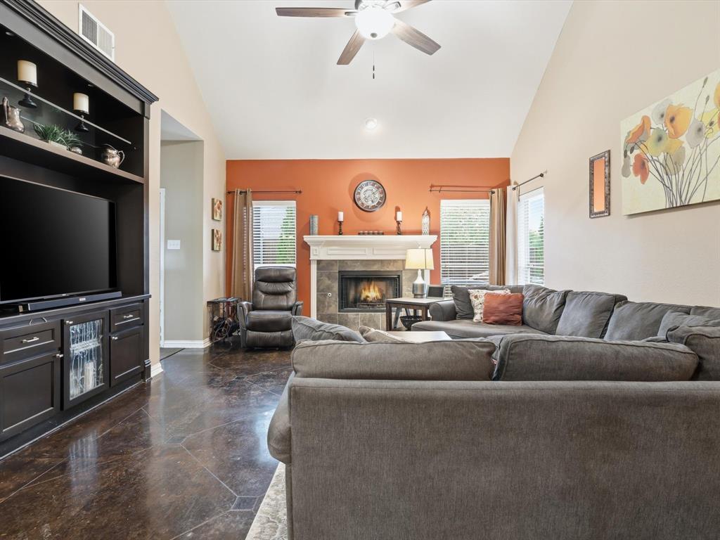 Winsor Meadows At Westridge Ph 4 - Residential