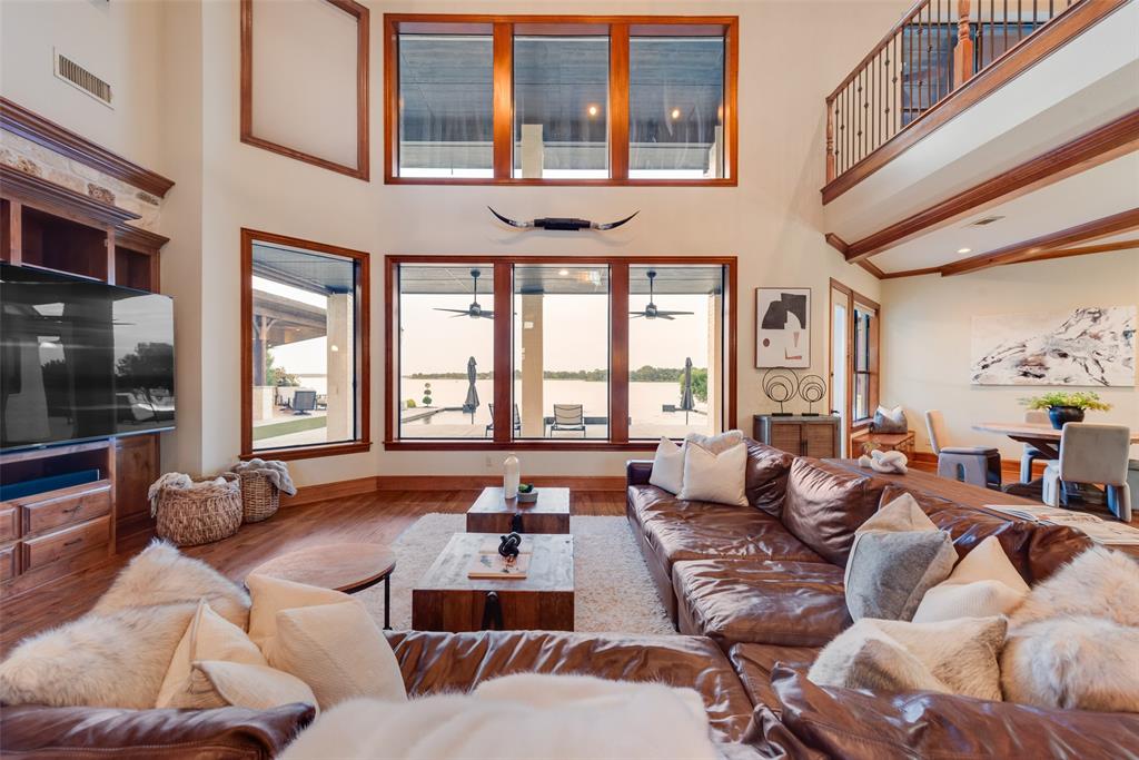 Resort On Eagle Mountain Lake - Residential