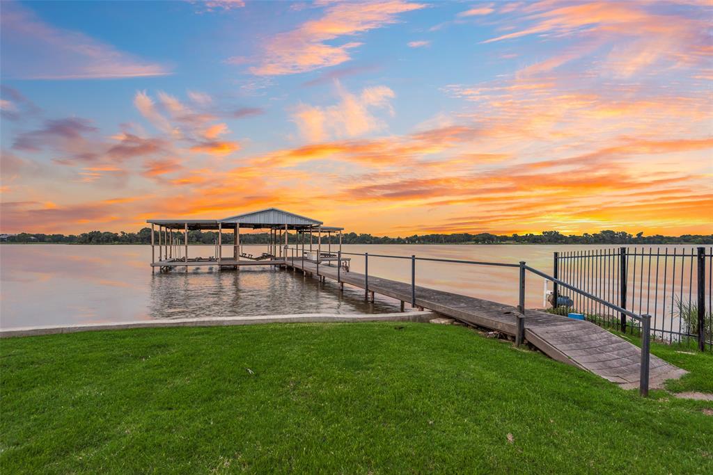 Resort On Eagle Mountain Lake - Residential