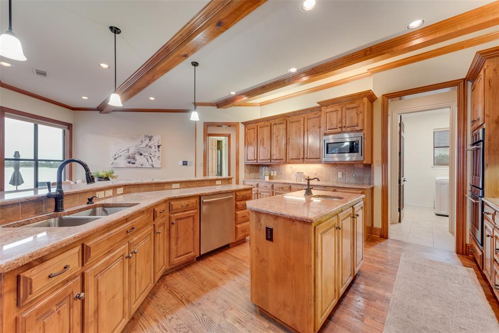 Resort On Eagle Mountain Lake - Residential