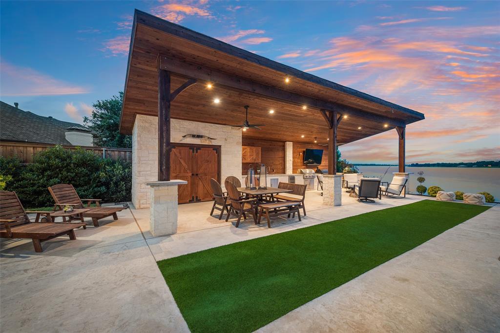 Resort On Eagle Mountain Lake - Residential