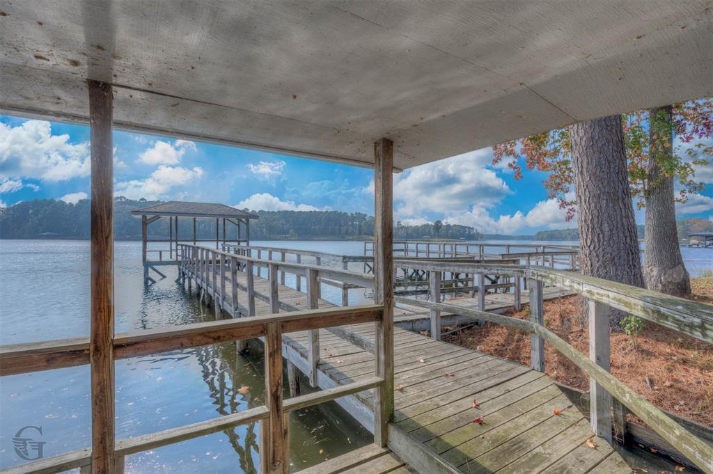 BLACK BAYOU LAKE ACRES - Residential