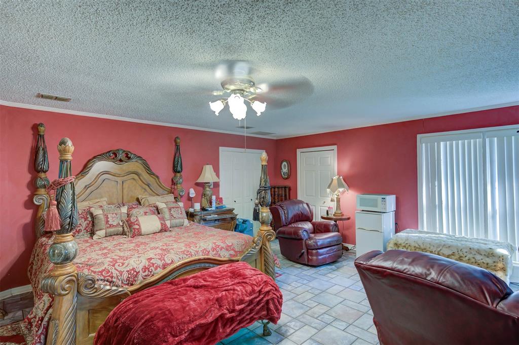 BLACK BAYOU LAKE ACRES - Residential