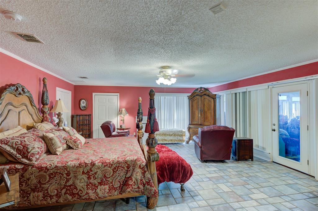 BLACK BAYOU LAKE ACRES - Residential