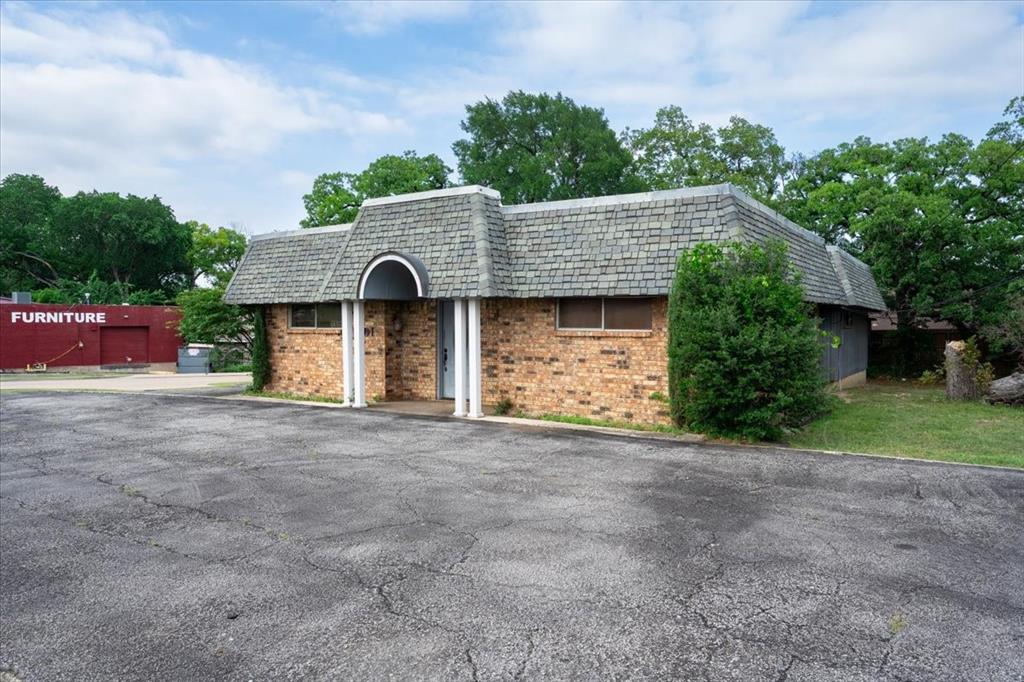 1501 Southeast Parkway