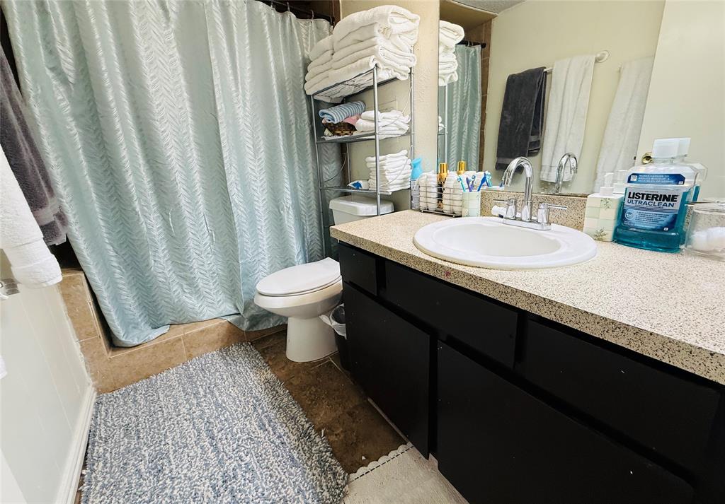 Two Worlds Rev - Residential