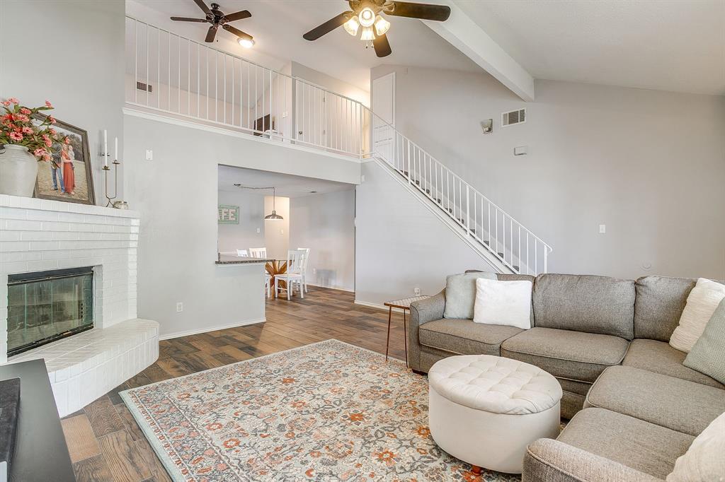 7104 Summerset Drive