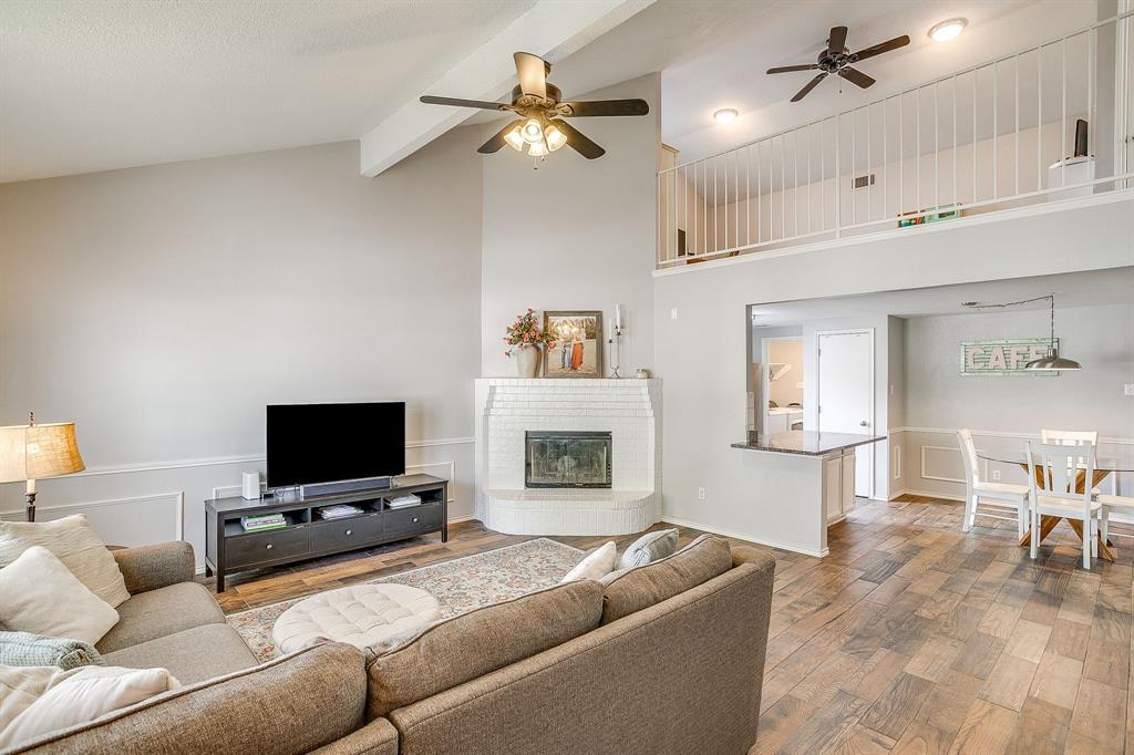 7104 Summerset Drive