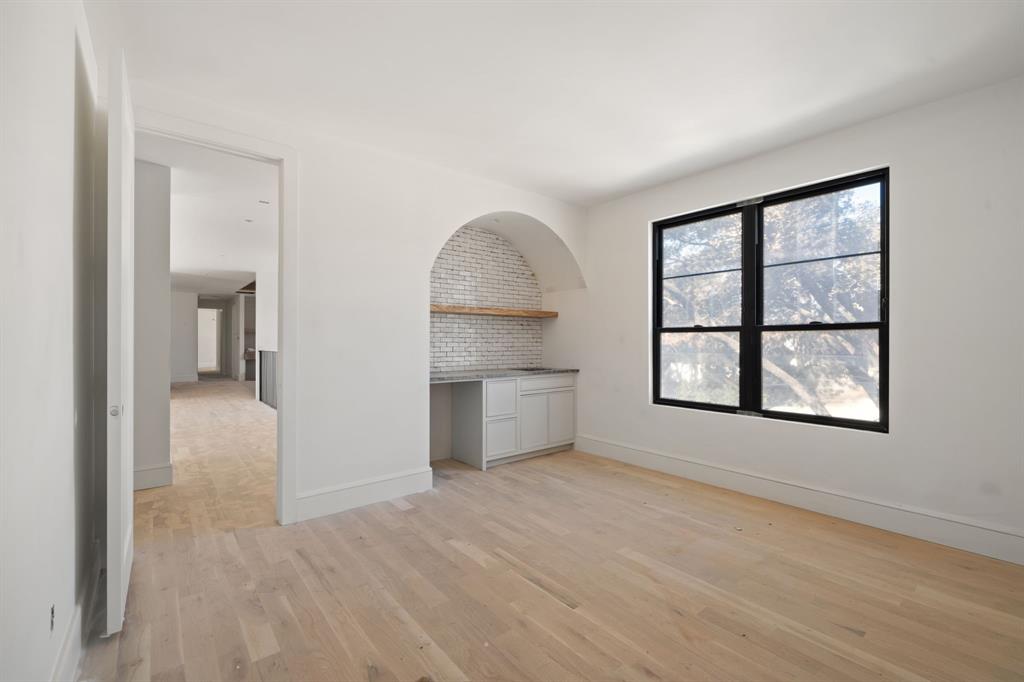 Inwood Road Estates - Residential