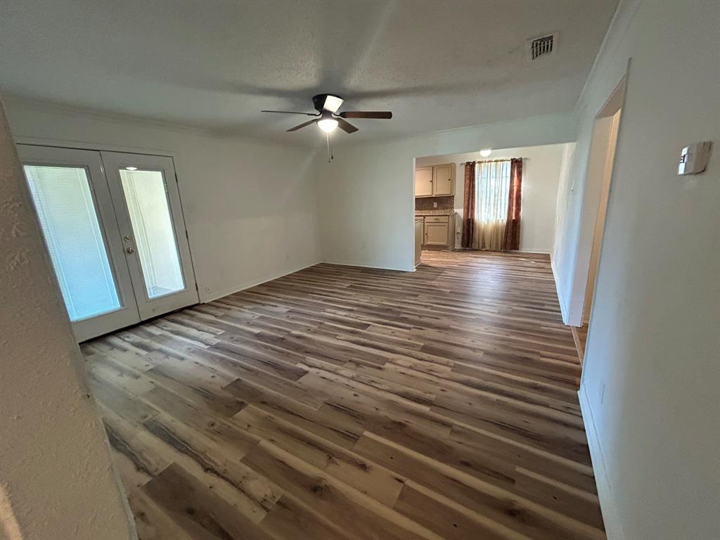 4122 W Rochelle Road