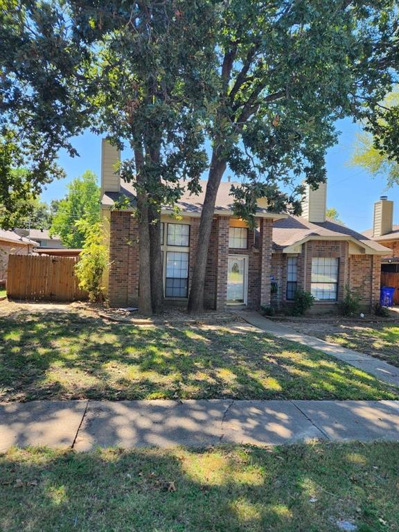 11812 Sunrise Drive