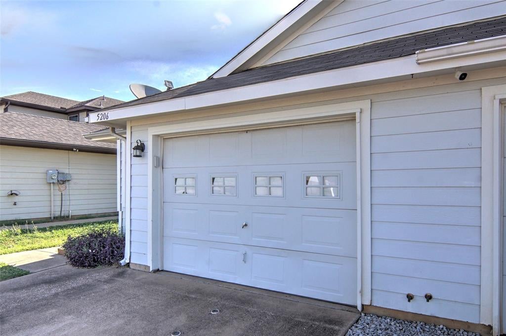 5206 Mountain Spring Trail