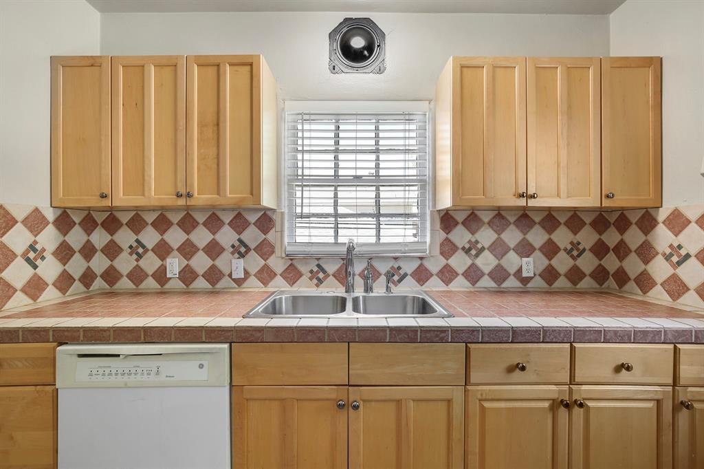 ORAM HOMESTEAD SUBDN - Residential Lease