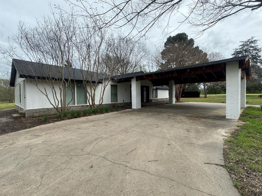 784 County Road 2515