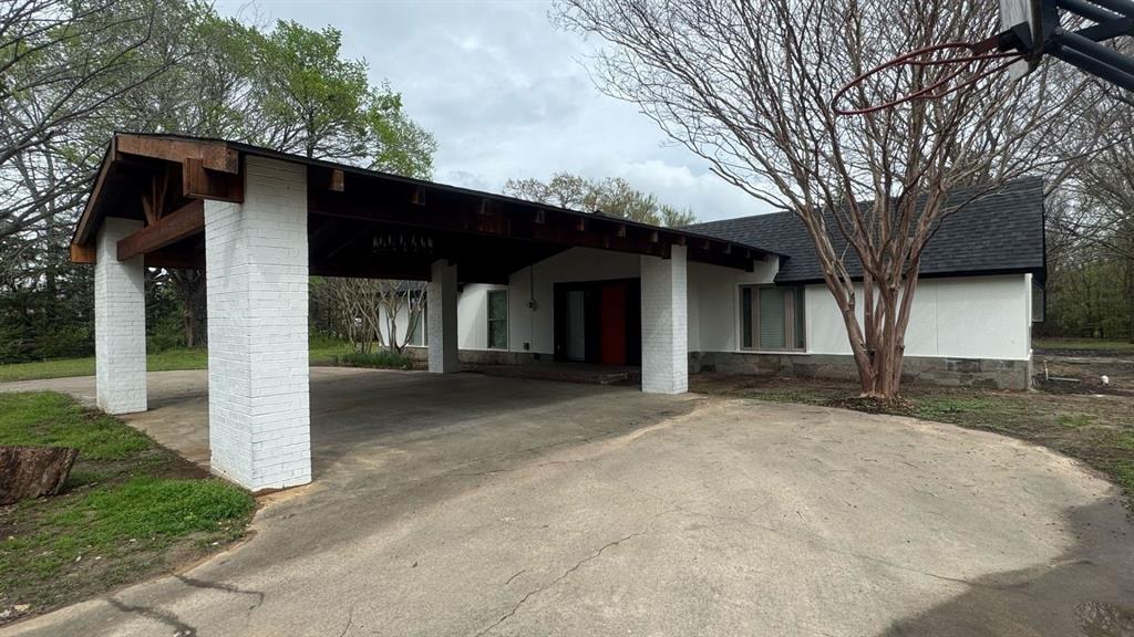 784 County Road 2515
