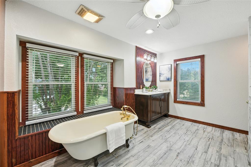 William Y Allen Surv Abs # 34 - Residential Lease