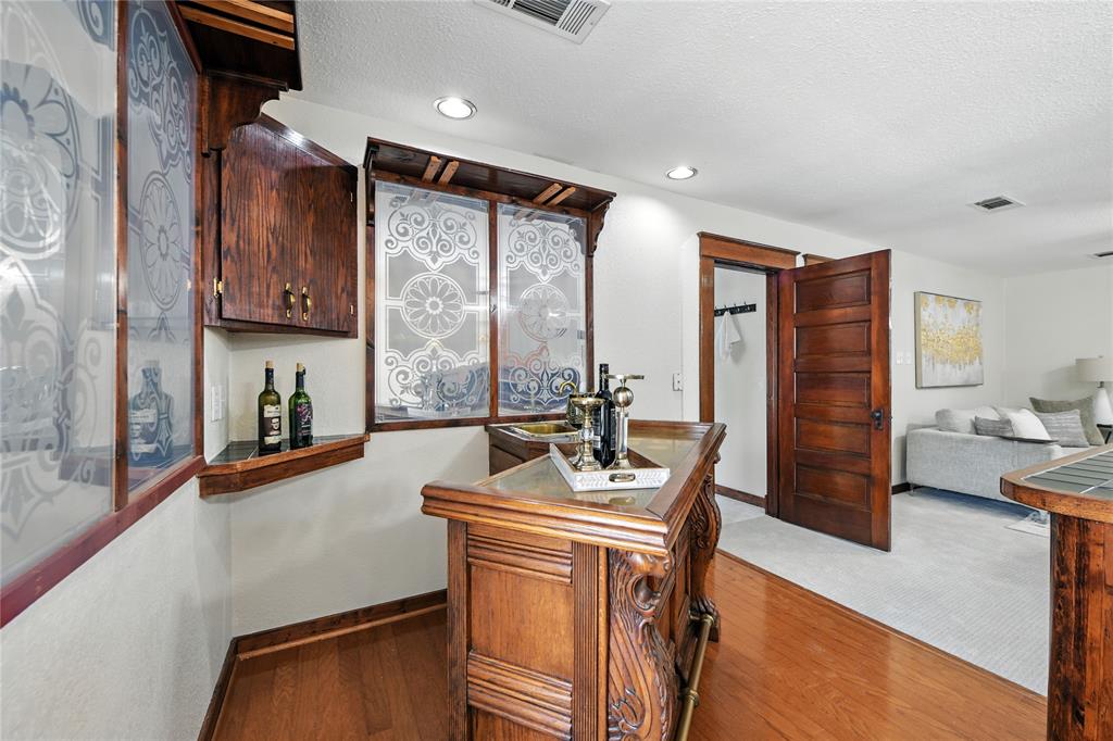 William Y Allen Surv Abs # 34 - Residential Lease