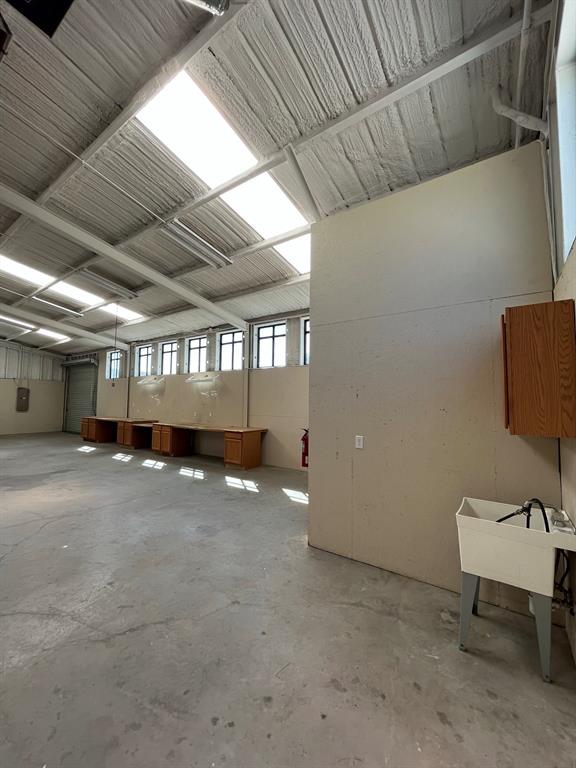 Ferris 2nd Add Replat .1940 AC - Commercial Sale