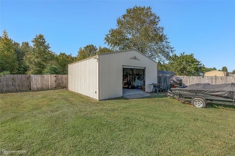 A home in Keithville