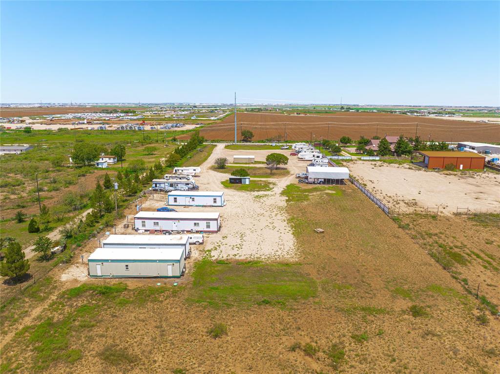 4202 E County Road 130