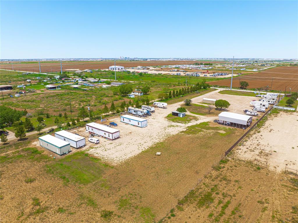 4202 E County Road 130