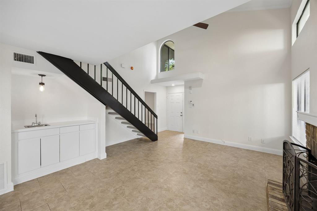 Midway Villas - Residential