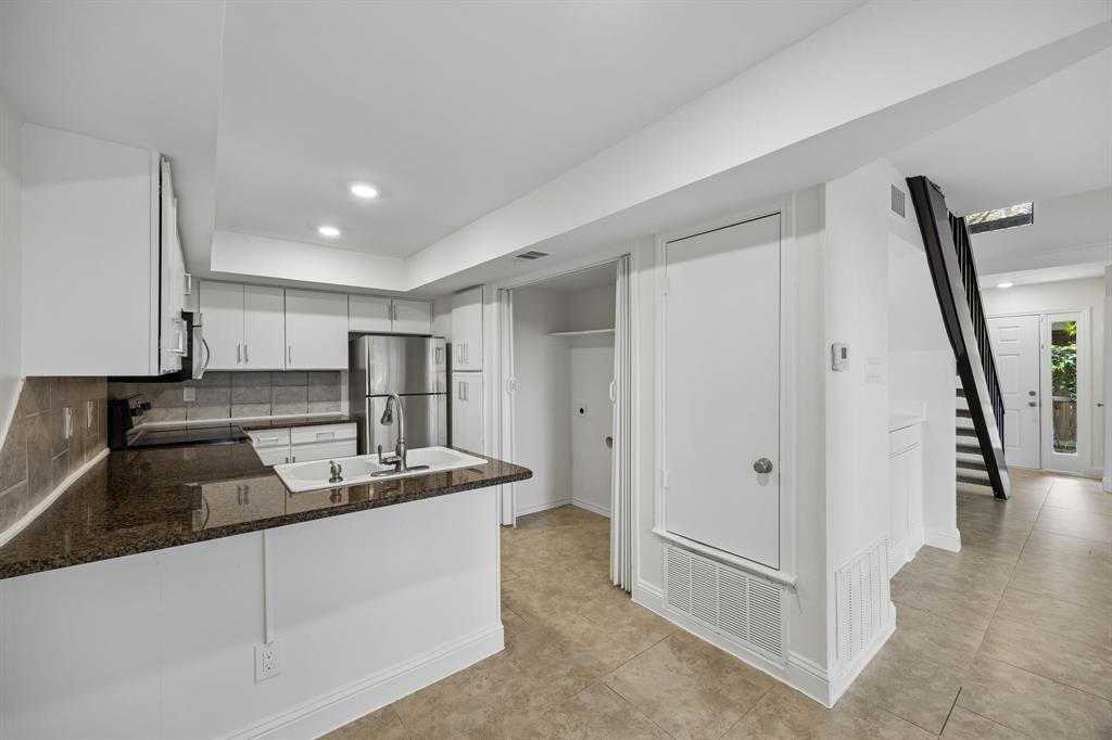 Midway Villas - Residential