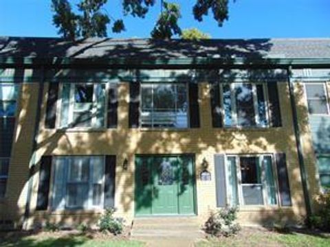 Photo of 4816 Amesbury Drive #227, Dallas, TX 75206 (MLS # 21198309)